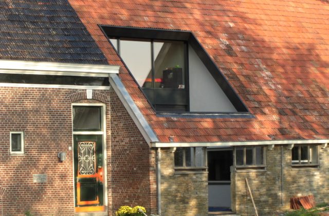 renovatie_dak_boerderij_na_zijkant