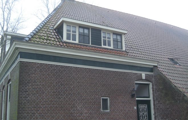 renovatie_dak_boerderij_voor_rechts